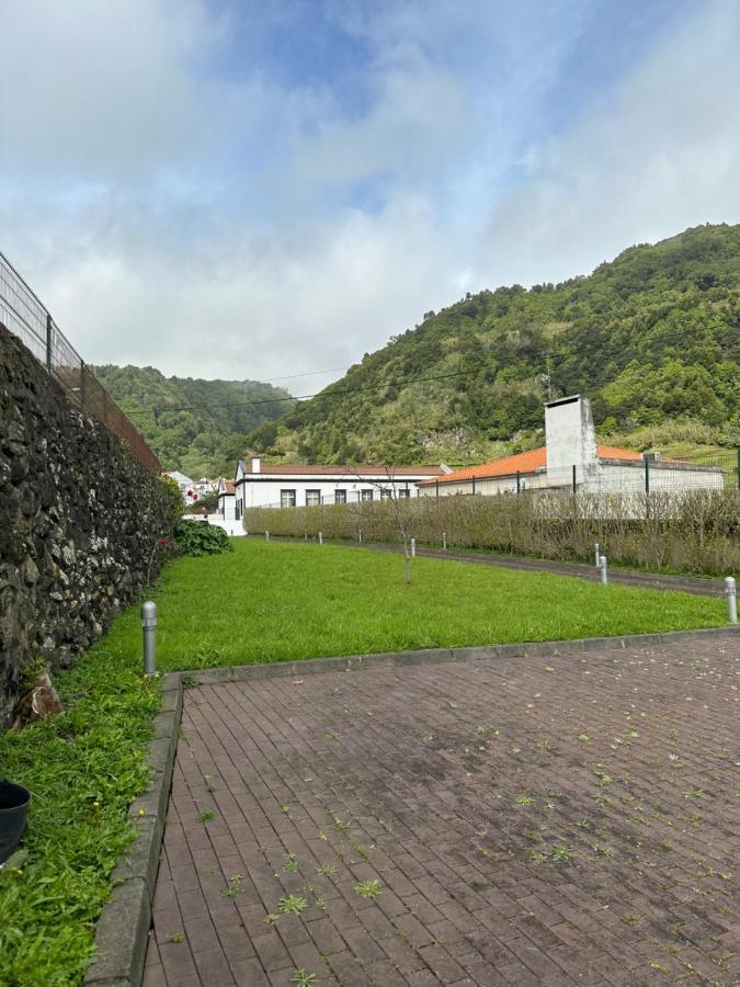 Villa Casa Do Moinho Faial da Terra Exterior foto
